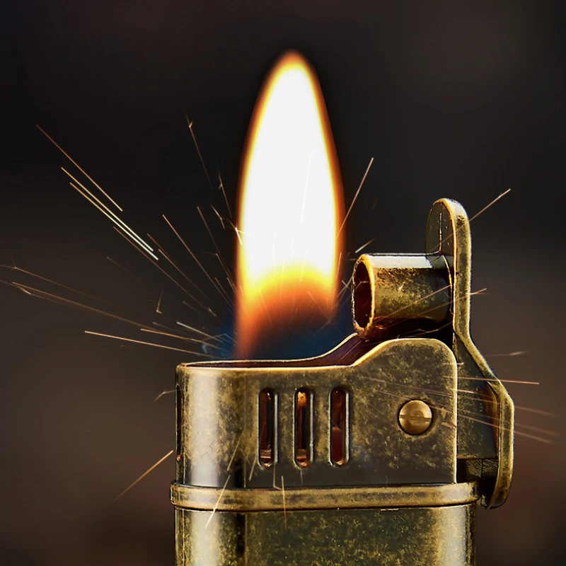 Tang Grass Vintage Flint Kero  - Fire Starting Kit reseña y precio